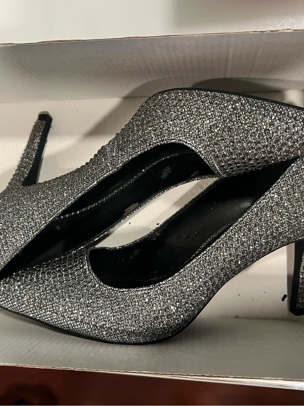 Michael Kors Black and Silver Women's Pump